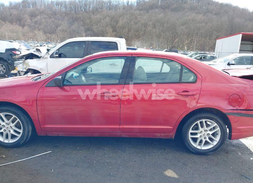 Photo 15 of 2010 Ford Fusion S (VIN 3FAHP0GA6AR291513)