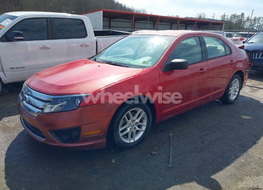 Photo 2 of 2010 Ford Fusion S (VIN 3FAHP0GA6AR291513)