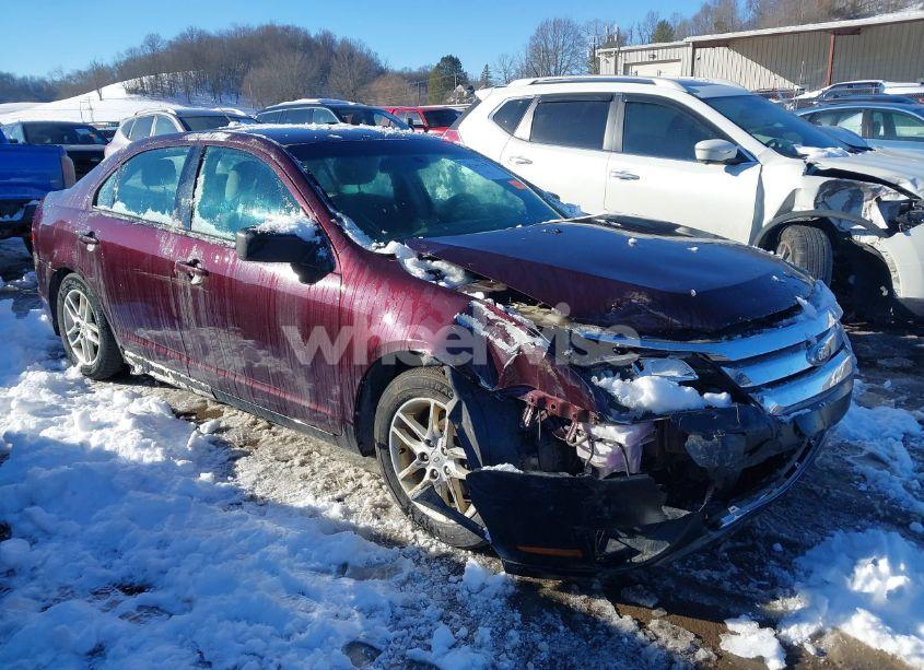 2012 Ford Fusion S (VIN 3FAHP0GA6CR294205) main photo