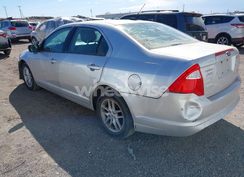 Photo 3 of 2012 Ford Fusion S (VIN 3FAHP0GA6CR441784)