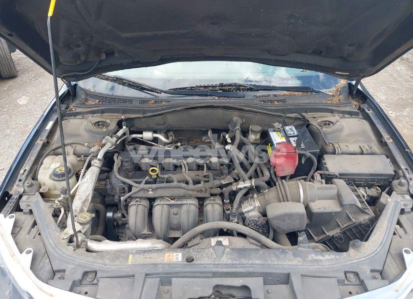 Photo 10 of 2010 Ford Fusion S (VIN 3FAHP0GA7AR197379)