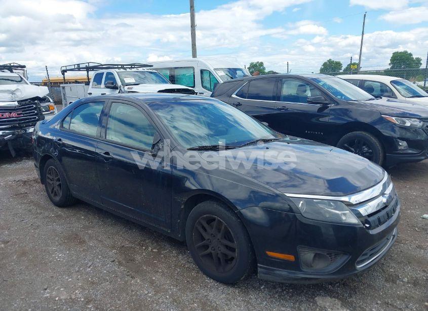 Photo 6 of 2010 Ford Fusion S (VIN 3FAHP0GA7AR197379)