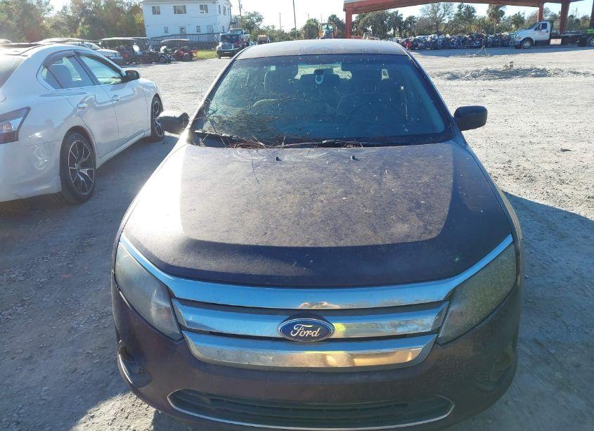 Photo 6 of 2011 Ford Fusion S (VIN 3FAHP0GA7BR304285)