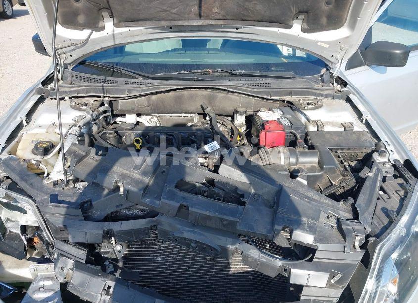 Photo 10 of 2012 Ford Fusion S (VIN 3FAHP0GA7CR103388)