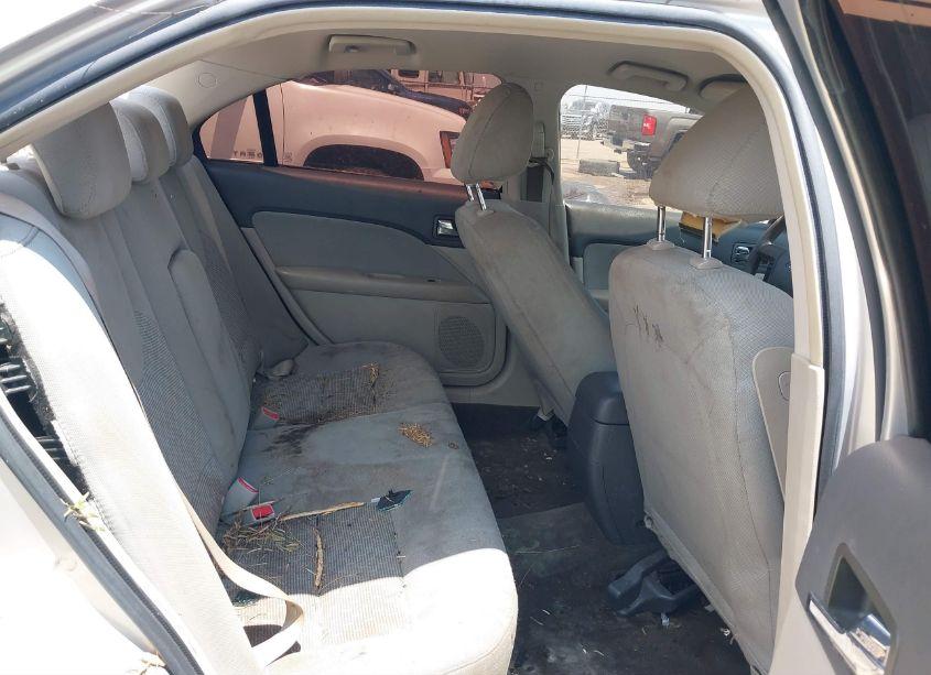 Photo 8 of 2010 Ford Fusion S (VIN 3FAHP0GA8AR104157)