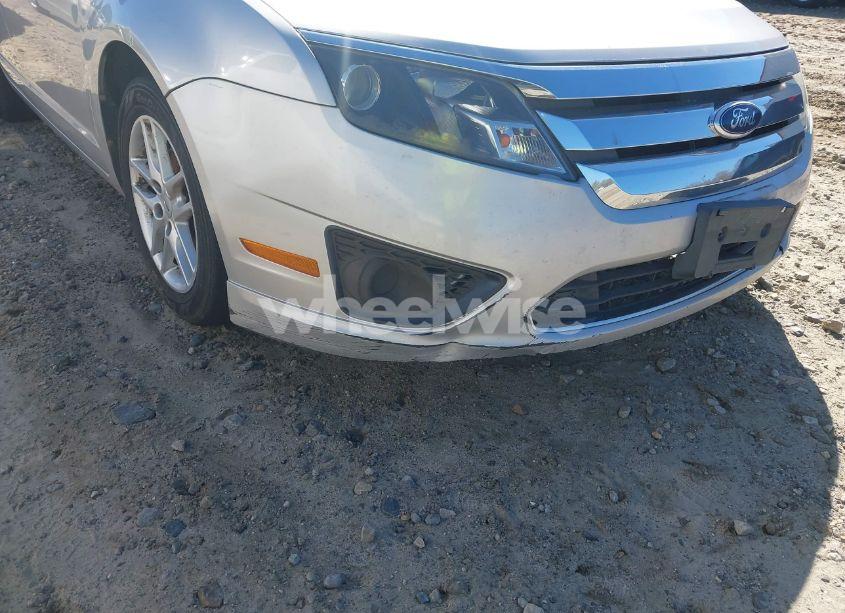 Photo 6 of 2011 Ford Fusion S (VIN 3FAHP0GA8BR337599)