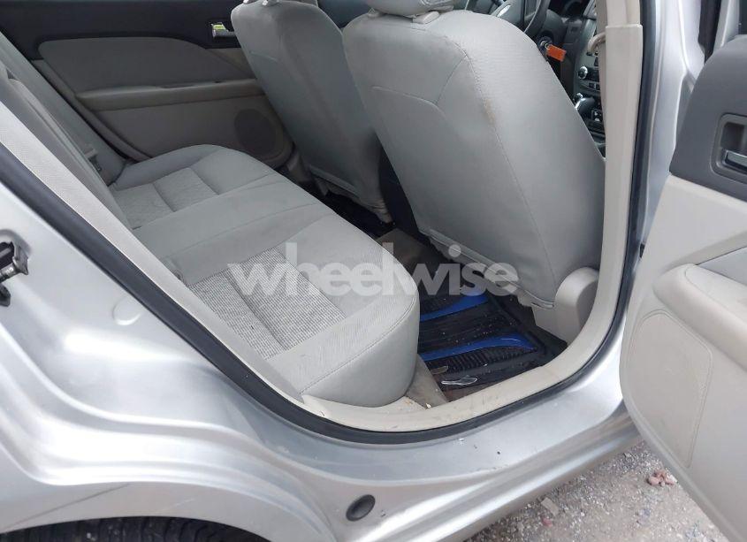 Photo 8 of 2012 Ford Fusion S (VIN 3FAHP0GA8CR263098)