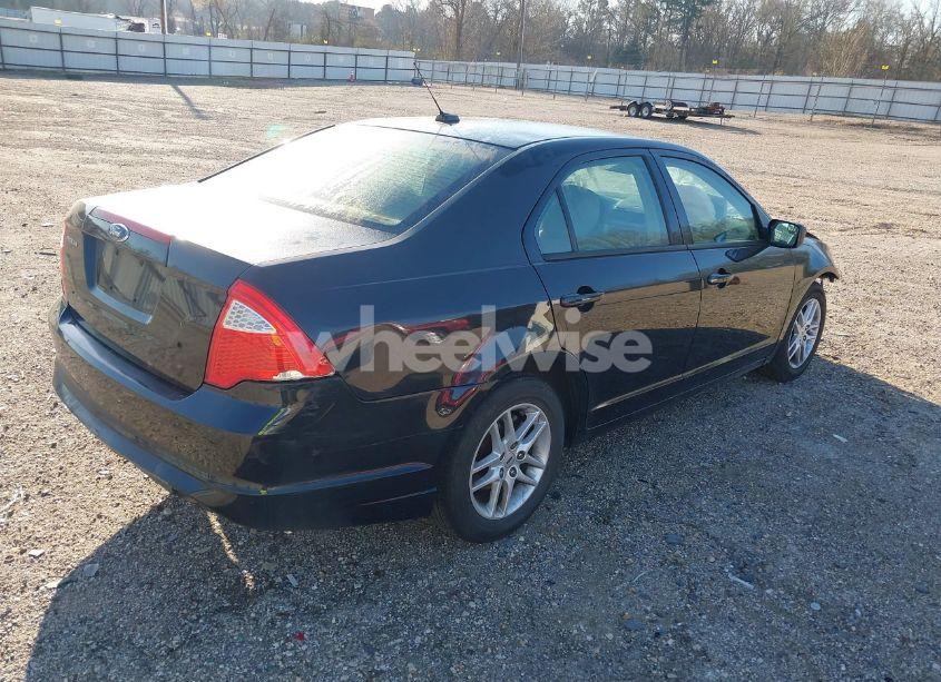 Photo 4 of 2012 Ford Fusion S (VIN 3FAHP0GA8CR269452)
