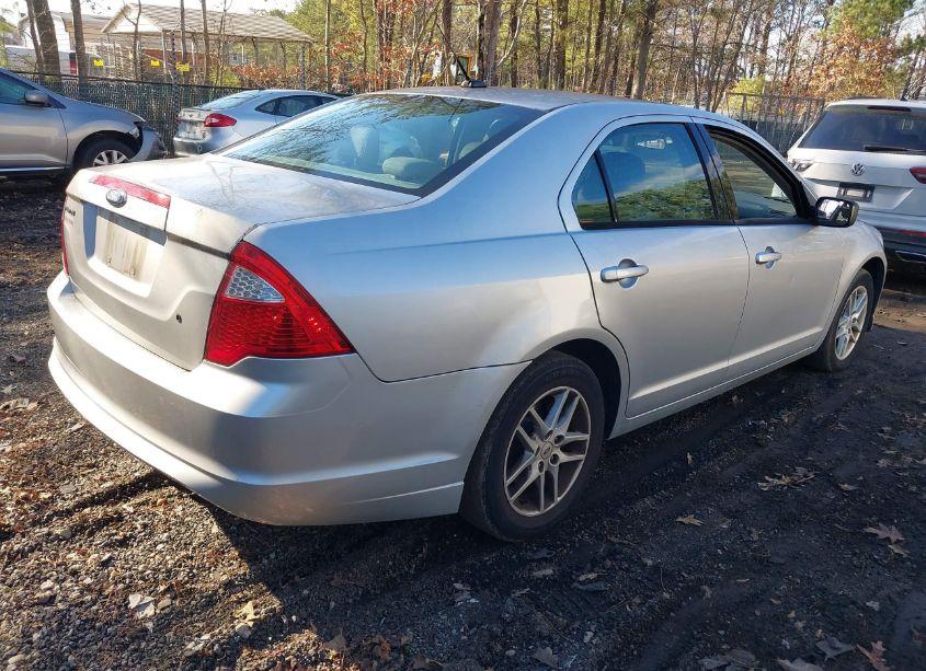 Photo 4 of 2012 Ford Fusion S (VIN 3FAHP0GA8CR419205)