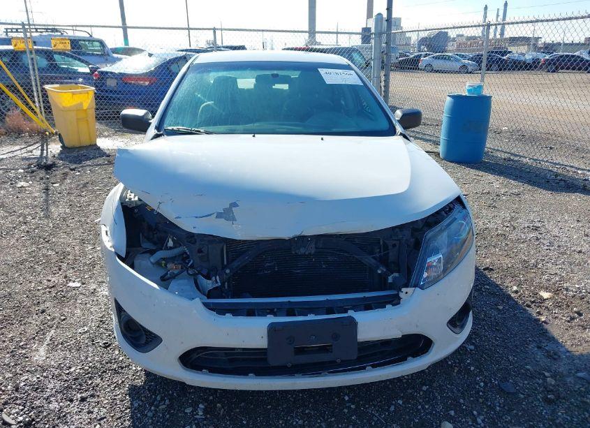 Photo 12 of 2010 Ford Fusion S (VIN 3FAHP0GA9AR176128)