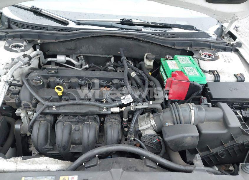 Photo 10 of 2012 Ford Fusion S (VIN 3FAHP0GA9CR347706)