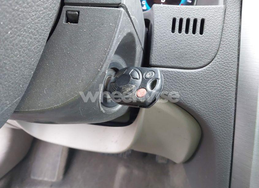 Photo 11 of 2012 Ford Fusion S (VIN 3FAHP0GA9CR347706)