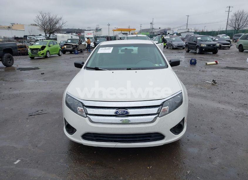 Photo 12 of 2012 Ford Fusion S (VIN 3FAHP0GA9CR347706)