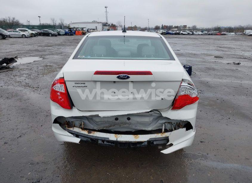 Photo 16 of 2012 Ford Fusion S (VIN 3FAHP0GA9CR347706)