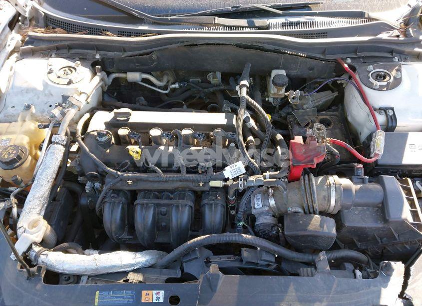 Photo 10 of 2012 Ford Fusion S (VIN 3FAHP0GA9CR388174)