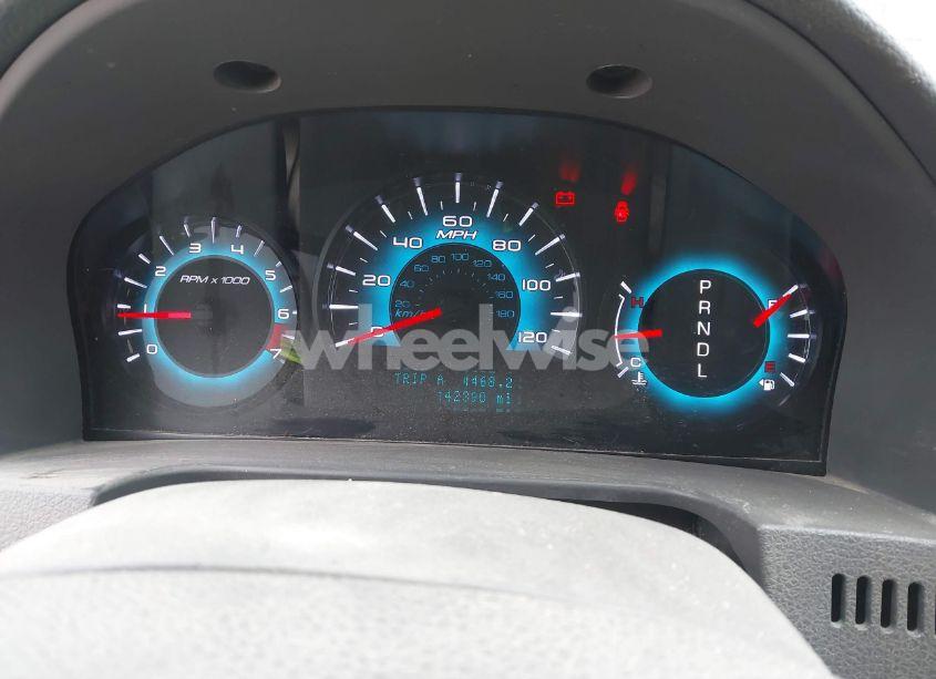 Photo 7 of 2012 Ford Fusion S (VIN 3FAHP0GA9CR430116)