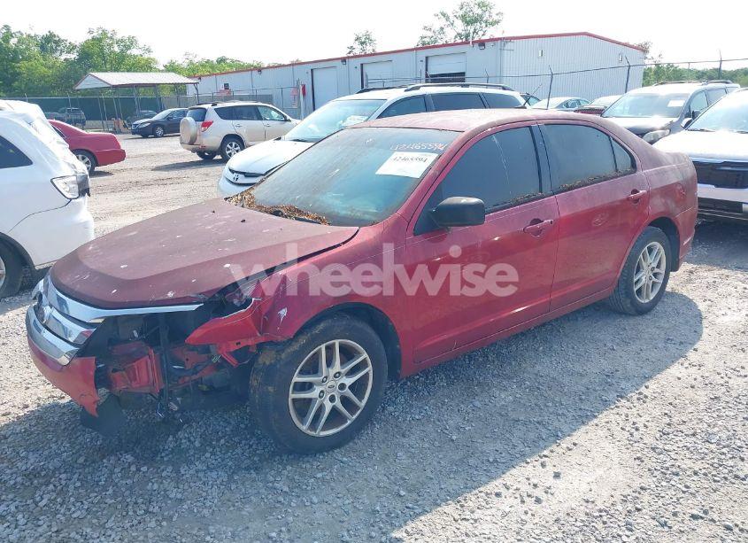 Photo 2 of 2012 Ford Fusion S (VIN 3FAHP0GA9CR433629)