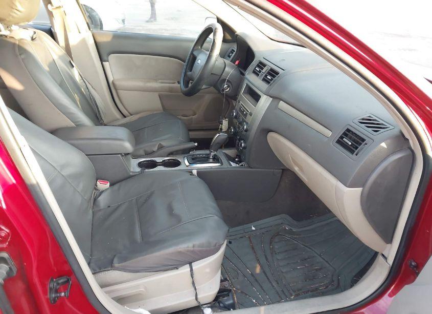 Photo 5 of 2010 Ford Fusion S (VIN 3FAHP0GAXAR199546)