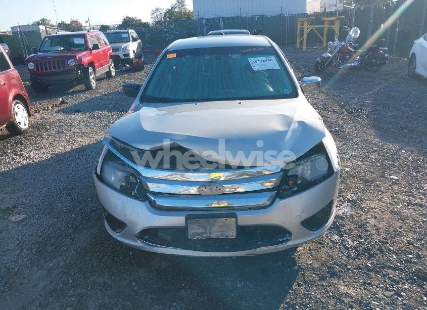 Photo 12 of 2010 Ford Fusion S (VIN 3FAHP0GAXAR430137)