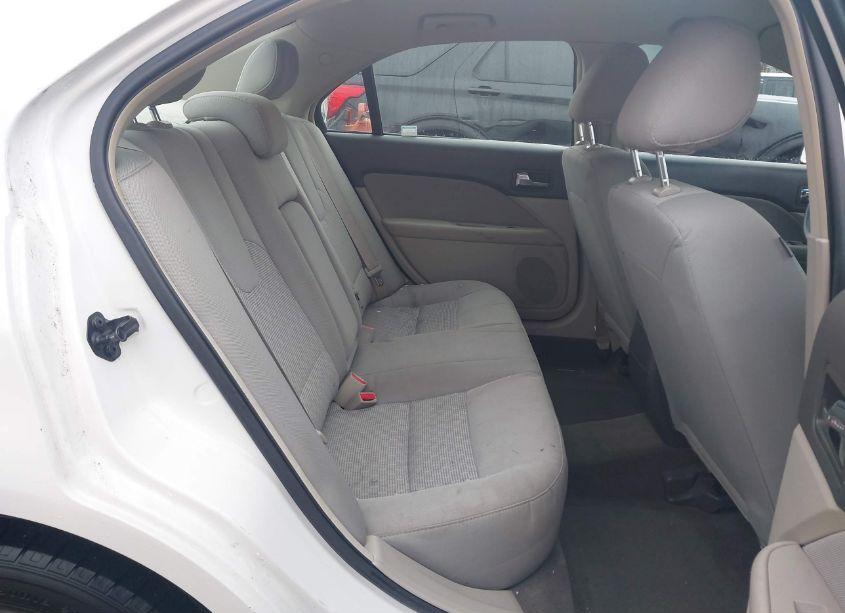 Photo 8 of 2012 Ford Fusion S (VIN 3FAHP0GAXCR120637)