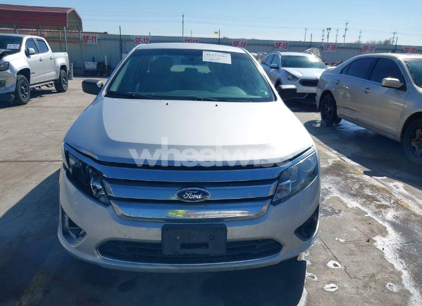 Photo 12 of 2012 Ford Fusion S (VIN 3FAHP0GAXCR124512)