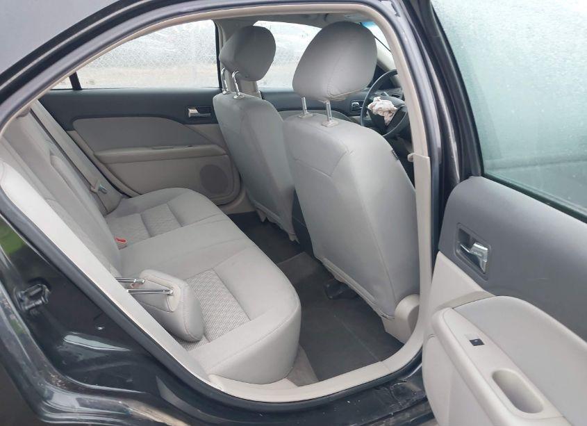 Photo 8 of 2012 Ford Fusion S (VIN 3FAHP0GAXCR259196)