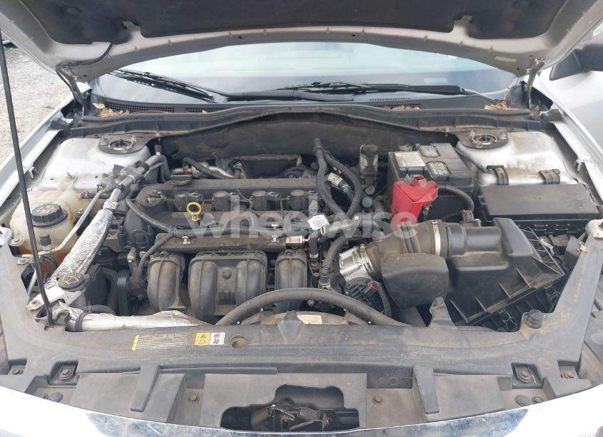 Photo 10 of 2012 Ford Fusion S (VIN 3FAHP0GAXCR336939)