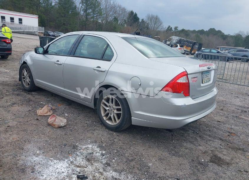 Photo 3 of 2012 Ford Fusion S (VIN 3FAHP0GAXCR336939)