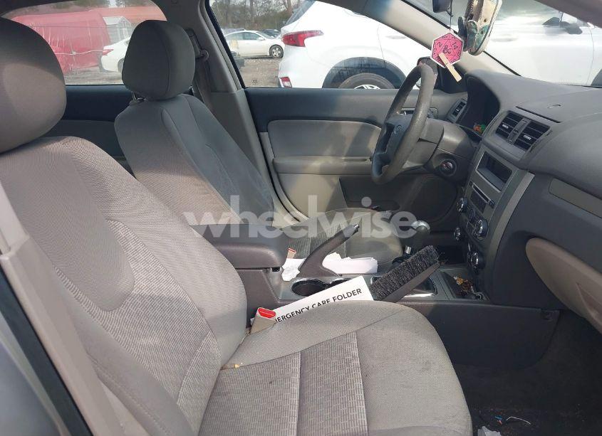 Photo 5 of 2012 Ford Fusion S (VIN 3FAHP0GAXCR336939)