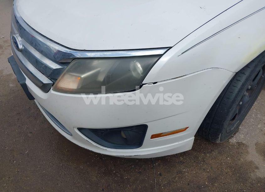 Photo 12 of 2010 Ford Fusion SE (VIN 3FAHP0HA0AR166568)