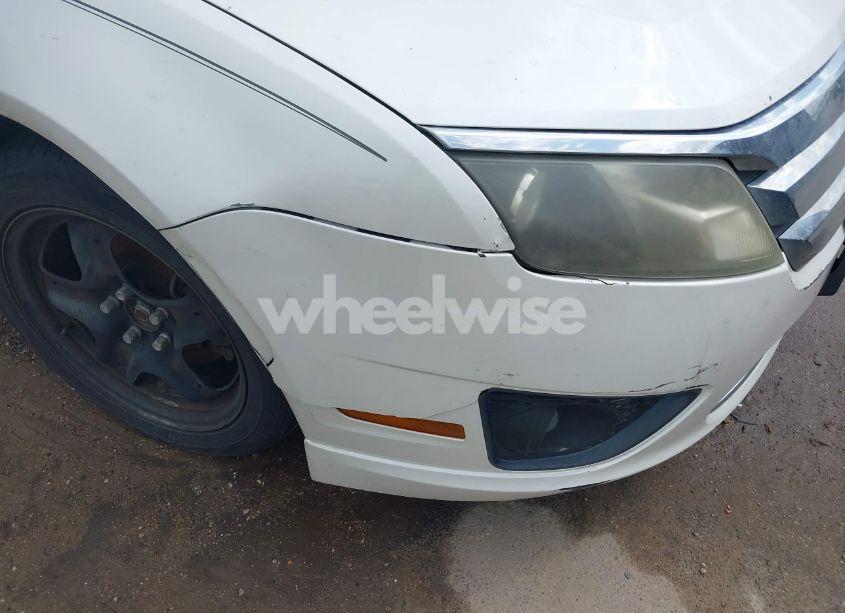 Photo 6 of 2010 Ford Fusion SE (VIN 3FAHP0HA0AR166568)