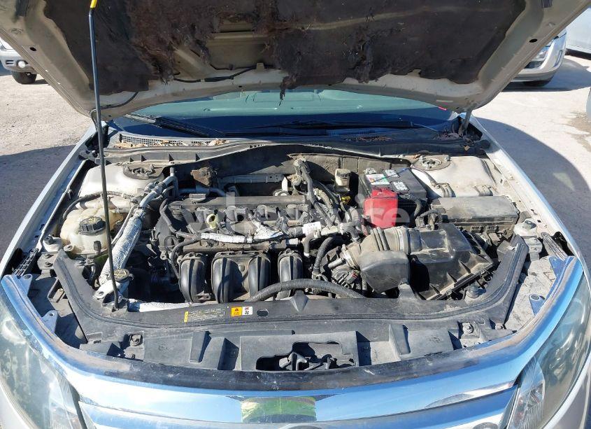 Photo 10 of 2010 Ford Fusion SE (VIN 3FAHP0HA0AR278514)