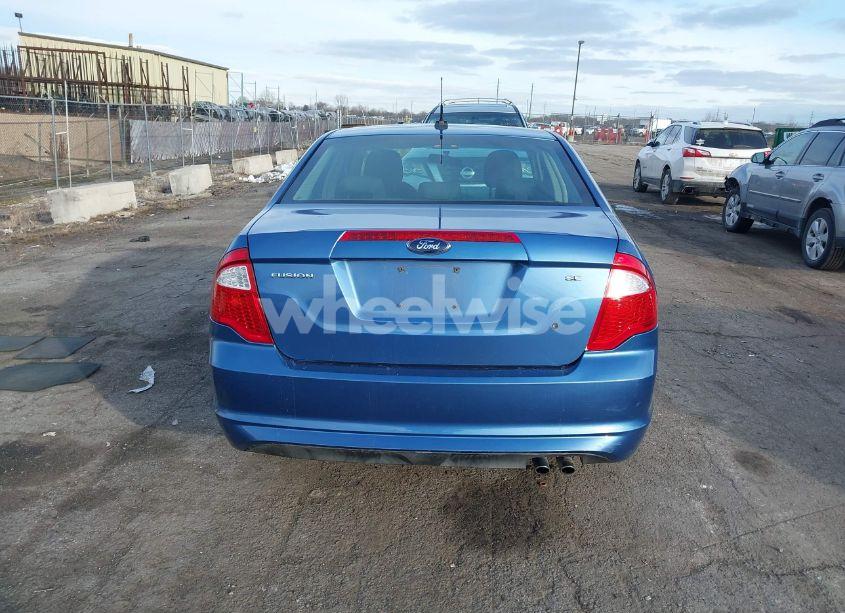 Photo 16 of 2010 Ford Fusion SE (VIN 3FAHP0HA0AR280747)