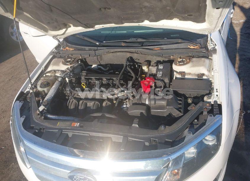 Photo 10 of 2010 Ford Fusion SE (VIN 3FAHP0HA0AR281297)