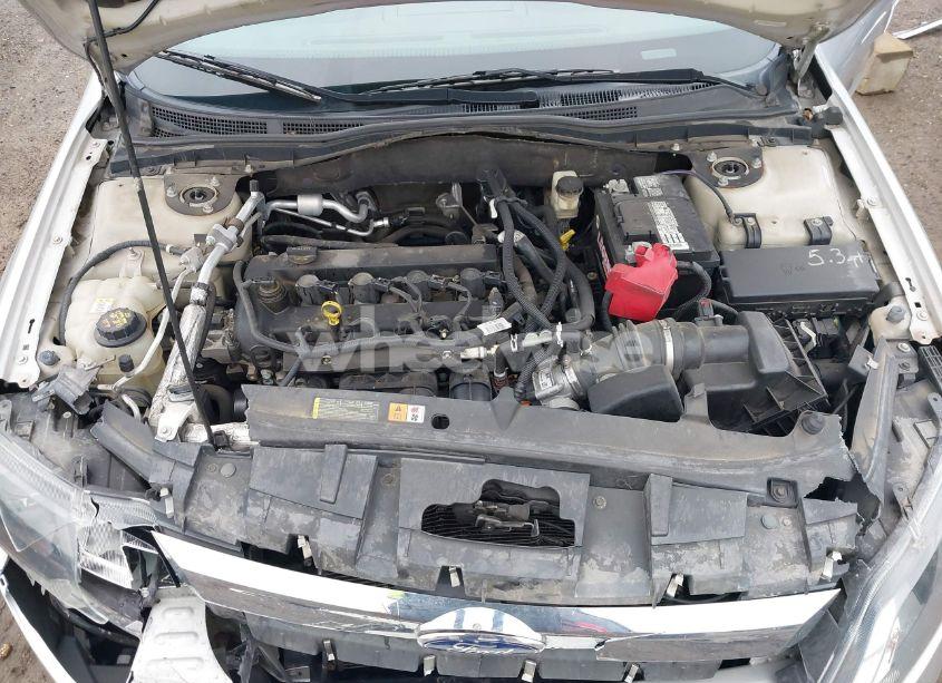 Photo 10 of 2010 Ford Fusion SE (VIN 3FAHP0HA0AR282319)