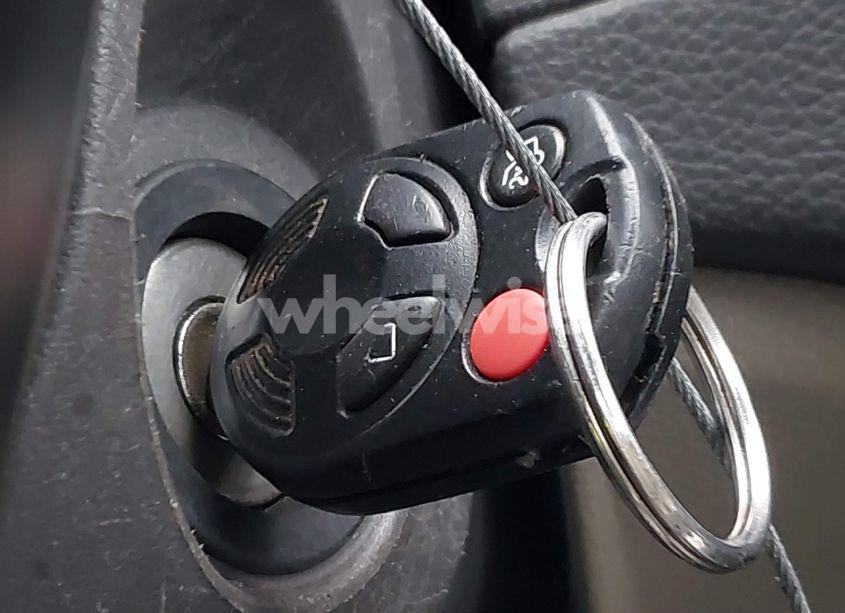 Photo 11 of 2010 Ford Fusion SE (VIN 3FAHP0HA0AR282319)