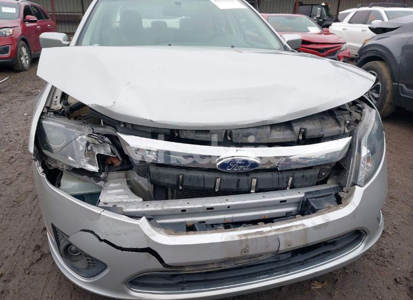 Photo 6 of 2010 Ford Fusion SE (VIN 3FAHP0HA0AR282319)