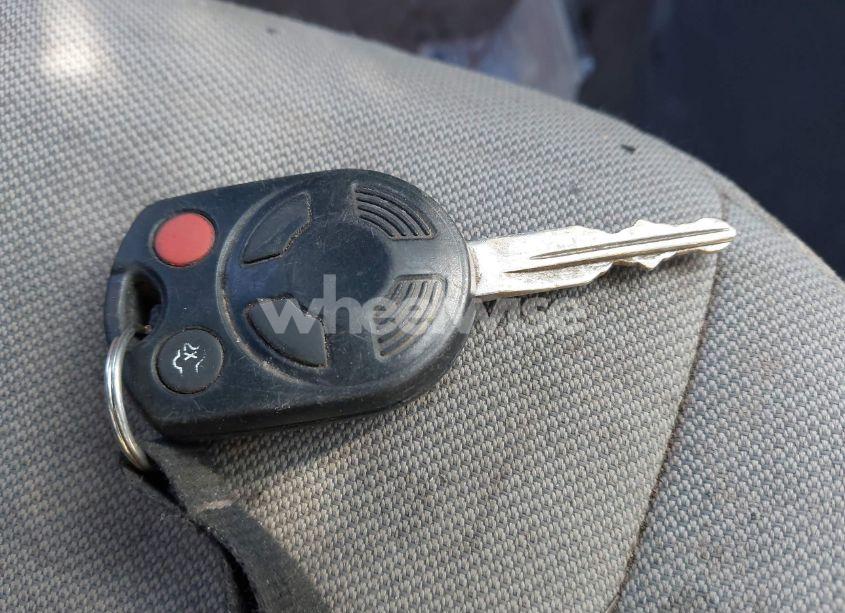 Photo 11 of 2010 Ford Fusion SE (VIN 3FAHP0HA0AR321457)