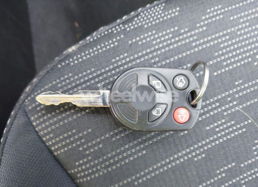 Photo 11 of 2010 Ford Fusion SE (VIN 3FAHP0HA0AR376376)