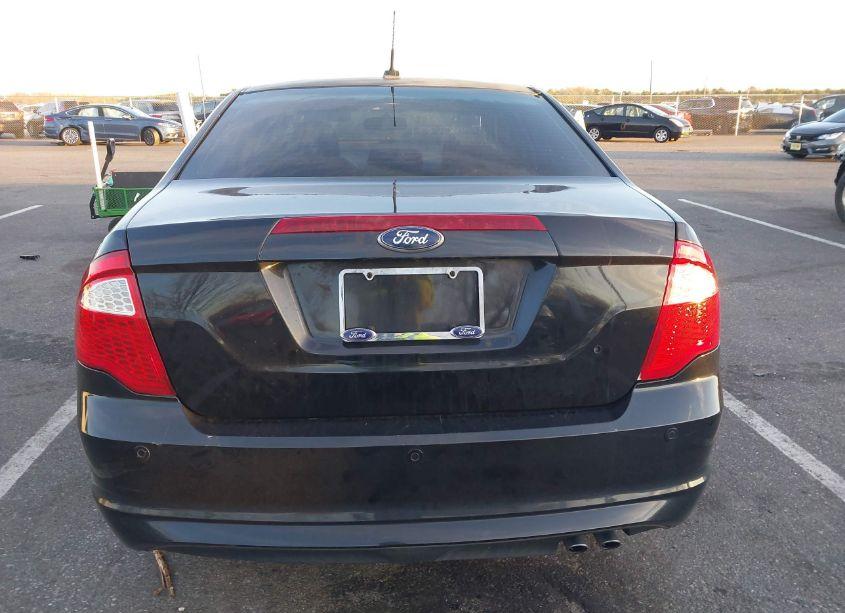 Photo 16 of 2010 Ford Fusion SE (VIN 3FAHP0HA0AR386714)