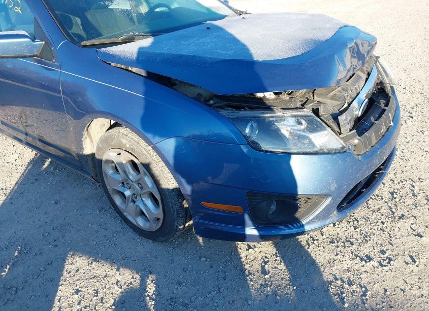 Photo 13 of 2010 Ford Fusion SE (VIN 3FAHP0HA0AR418111)