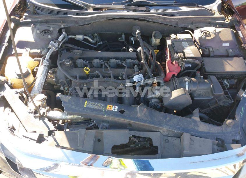 Photo 10 of 2011 Ford Fusion SE (VIN 3FAHP0HA0BR102807)