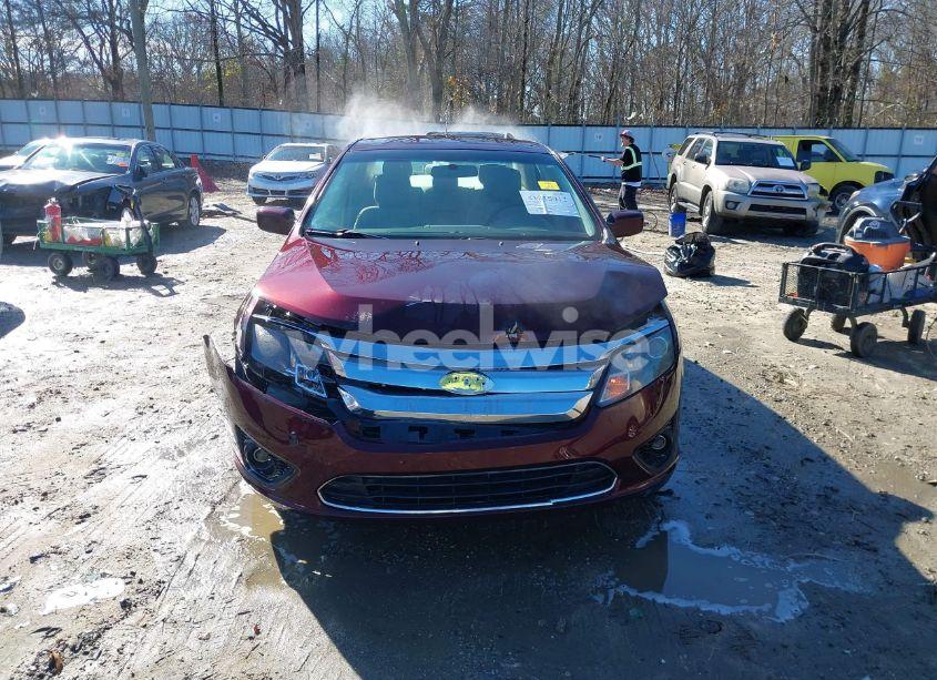 Photo 6 of 2011 Ford Fusion SE (VIN 3FAHP0HA0BR102807)