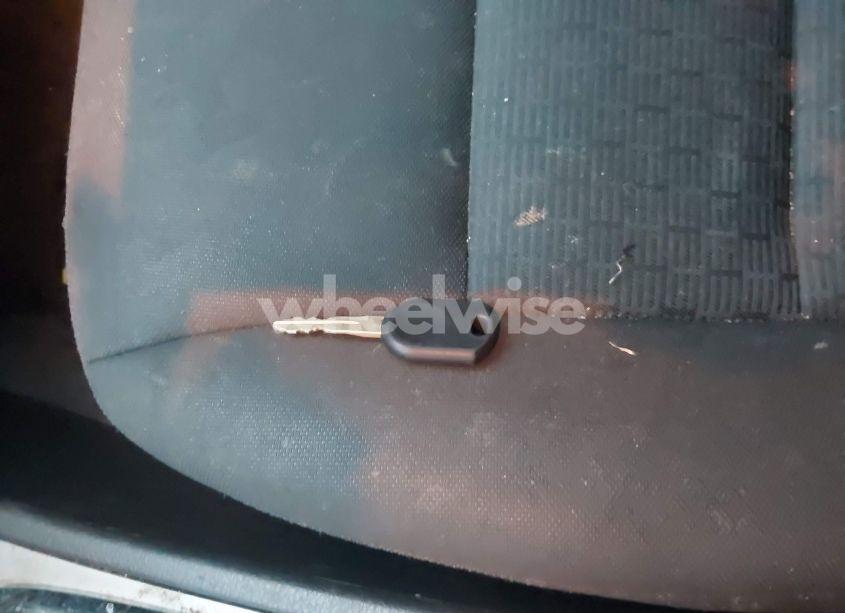 Photo 11 of 2011 Ford Fusion SE (VIN 3FAHP0HA0BR110549)