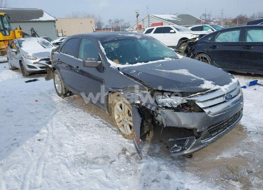 2011 Ford Fusion SE (VIN 3FAHP0HA0BR147651) main photo