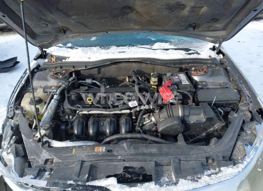 Photo 10 of 2011 Ford Fusion SE (VIN 3FAHP0HA0BR147651)