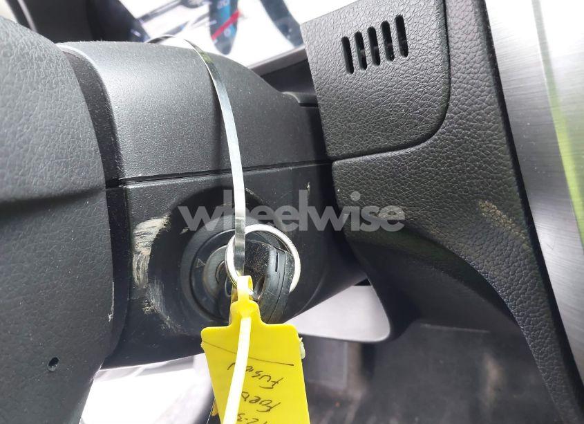 Photo 11 of 2011 Ford Fusion SE (VIN 3FAHP0HA0BR147651)