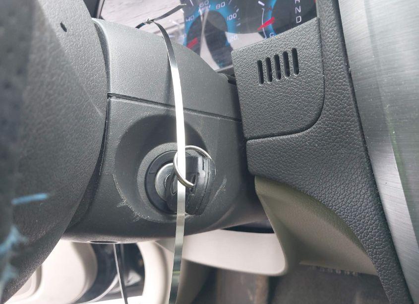 Photo 11 of 2011 Ford Fusion SE (VIN 3FAHP0HA0BR213888)