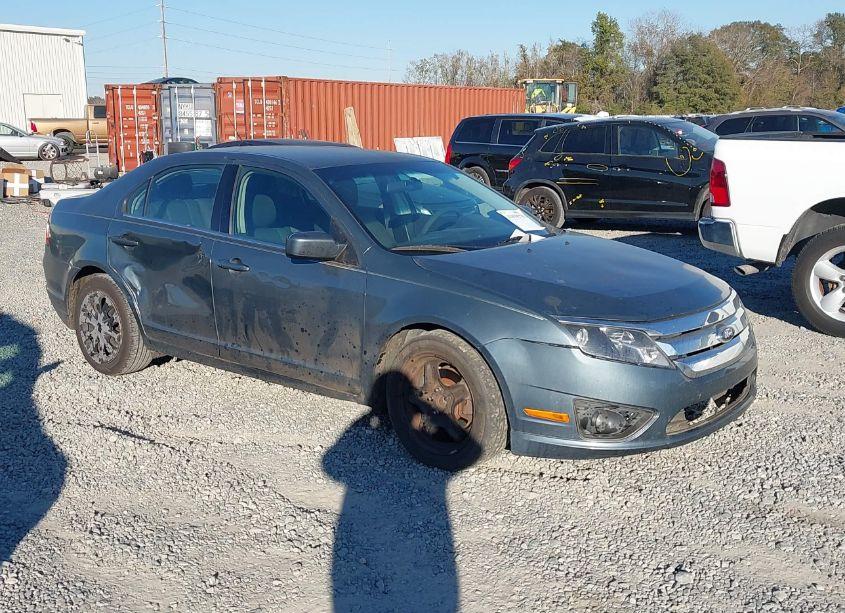 2011 Ford Fusion SE (VIN 3FAHP0HA0BR249449) main photo