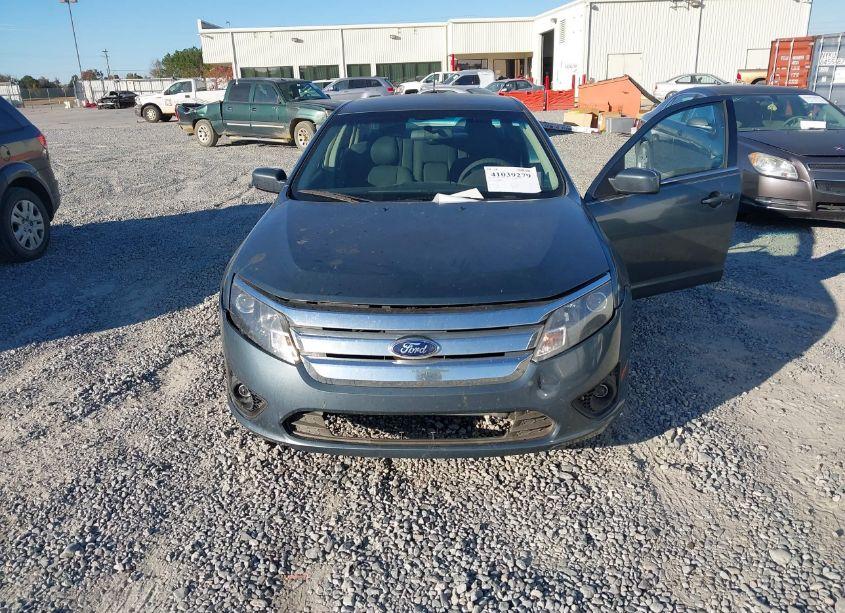 Photo 6 of 2011 Ford Fusion SE (VIN 3FAHP0HA0BR249449)